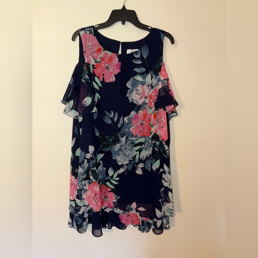 Eliza J Floral Flutter Sleeve Dress Size Women’s 16W